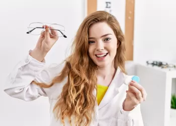 Kontakt Lensler Kaça Ayrılır? Kontakt Lens Çeşitleri Nelerdir?